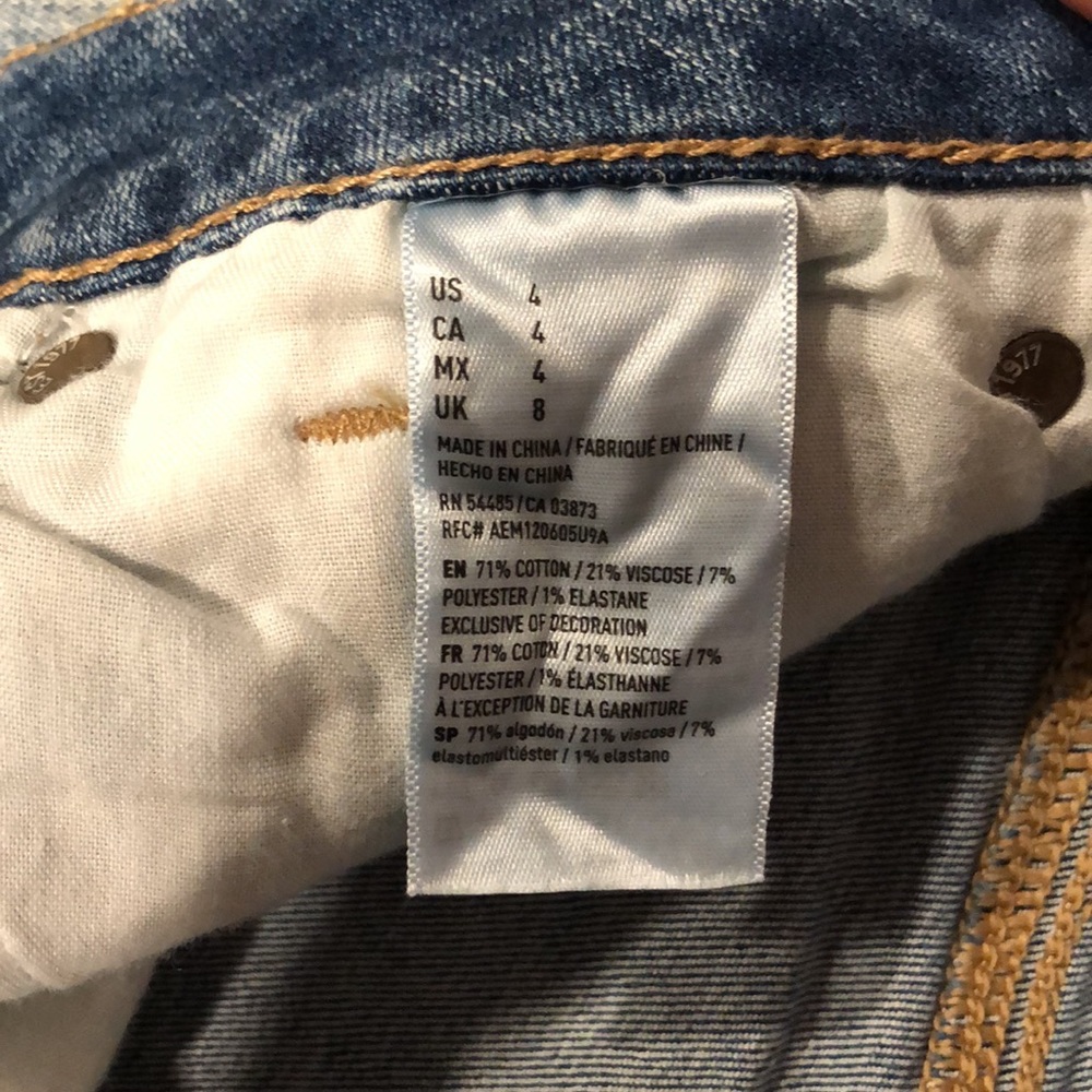 EUC American eagle high rise acid wash shorts - Picture 3 of 5